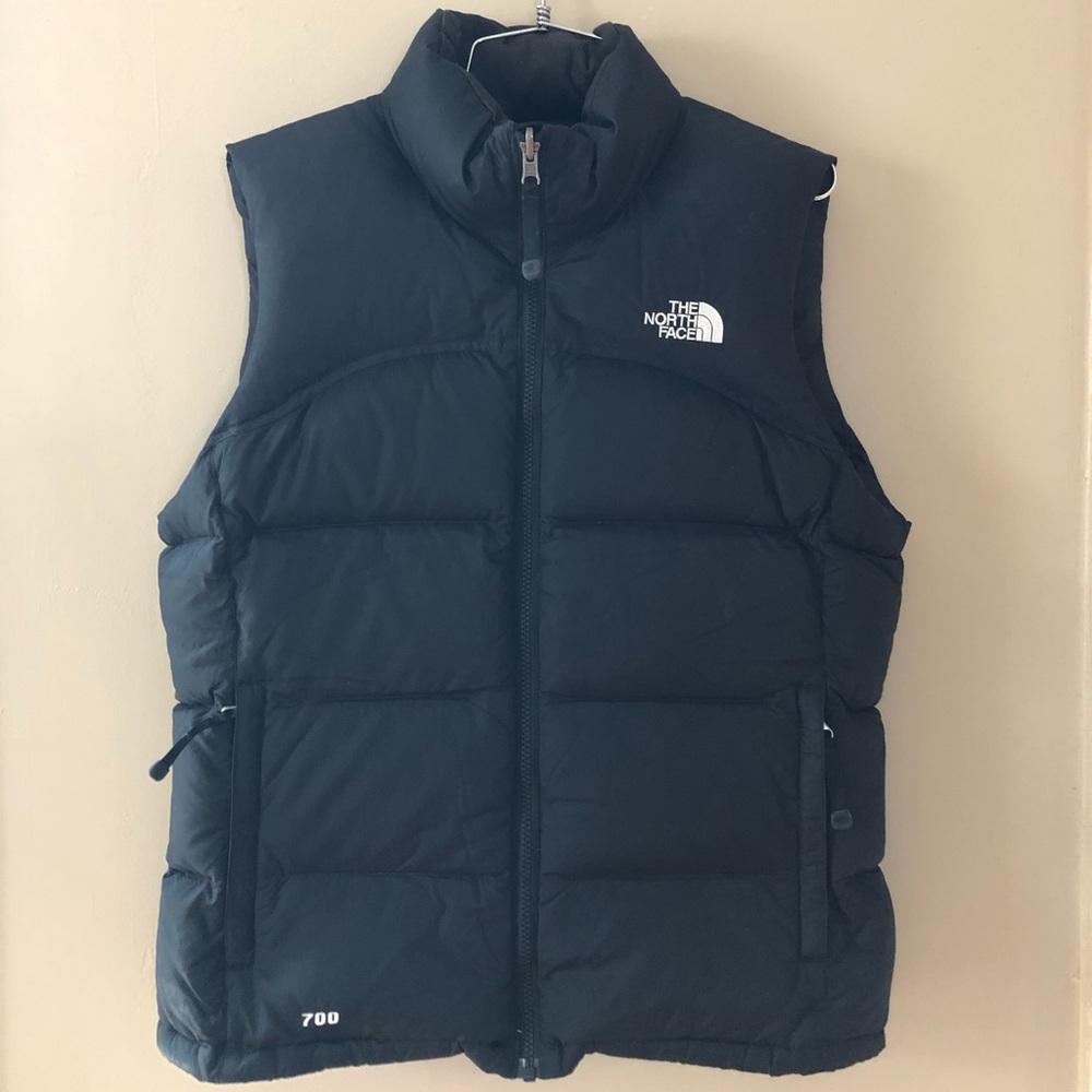 North Face 700 Women’s black puffer vest